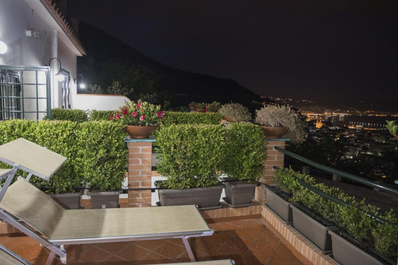 L'Incanto Amalfi Coast Bed & Breakfast Vietri sul Mare Ngoại thất bức ảnh