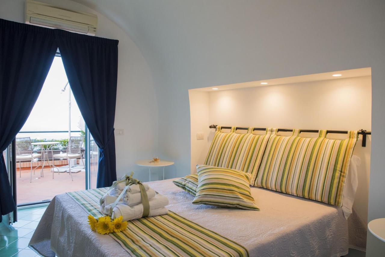 L'Incanto Amalfi Coast Bed & Breakfast Vietri sul Mare Ngoại thất bức ảnh